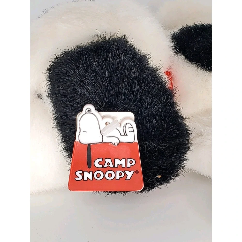 Vintage Camp Snoopy Plushie Dog *‎ 7 Inches